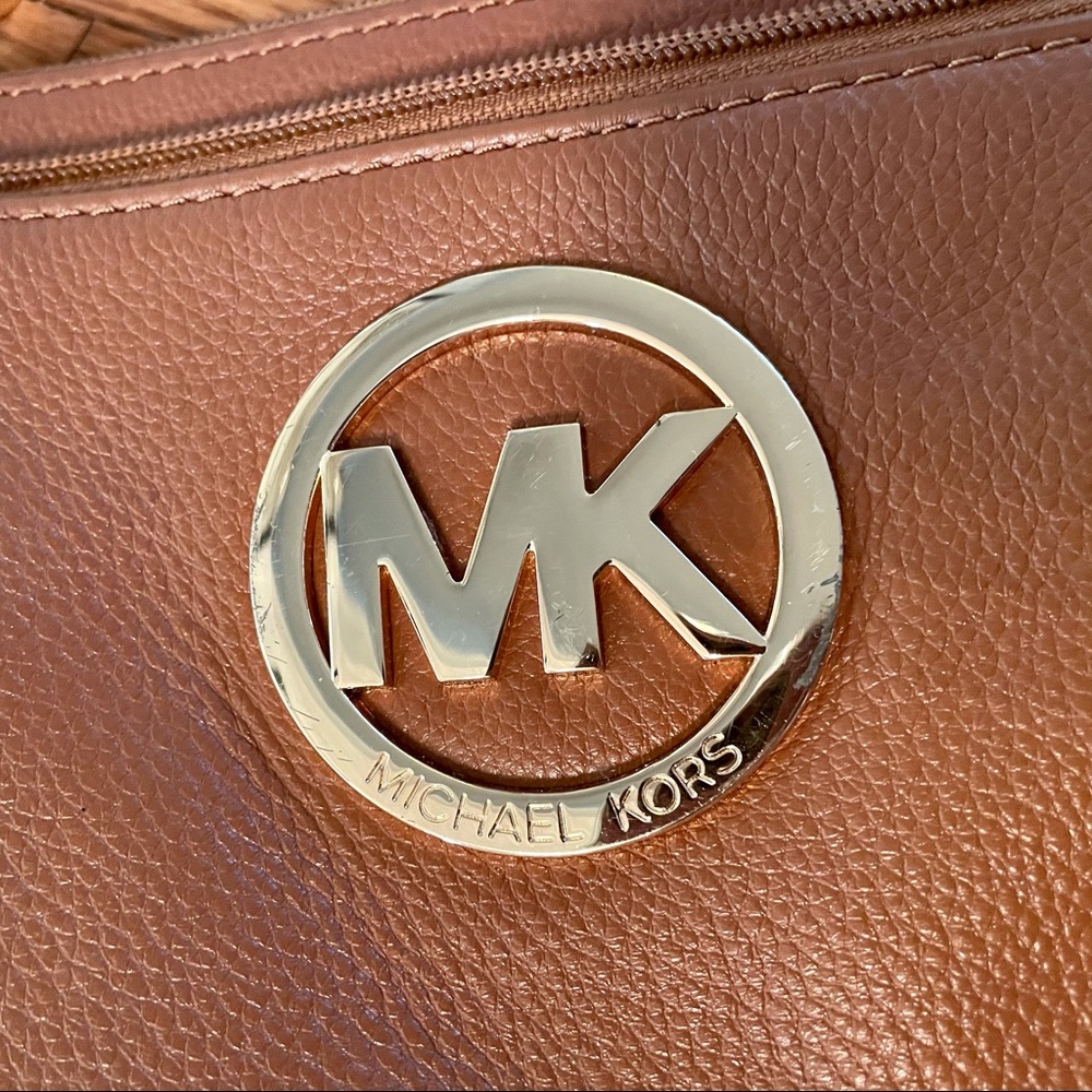 Michael Kors Crossbody Bag in Cognac - Picture 7 of 9
